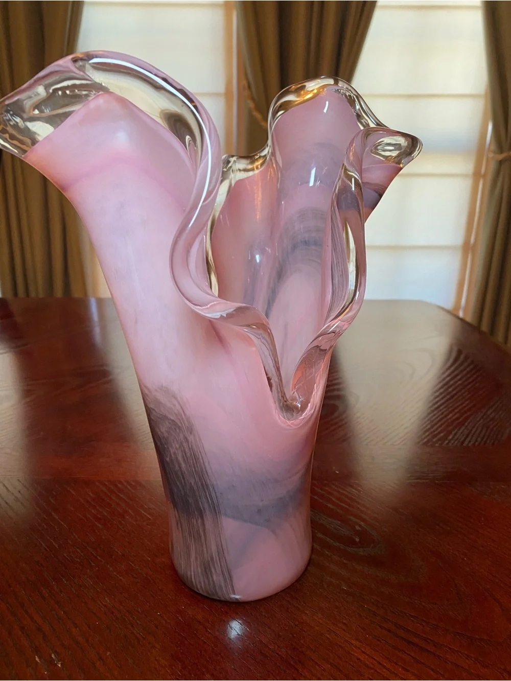 Unbrandrd elegant handblown